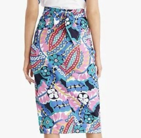 J.CREW Dresses & Skirts - J.Crew Skirt Size 6 Ratti Kaleidoscope Floral Multicolor Tie-back Tulip L7939